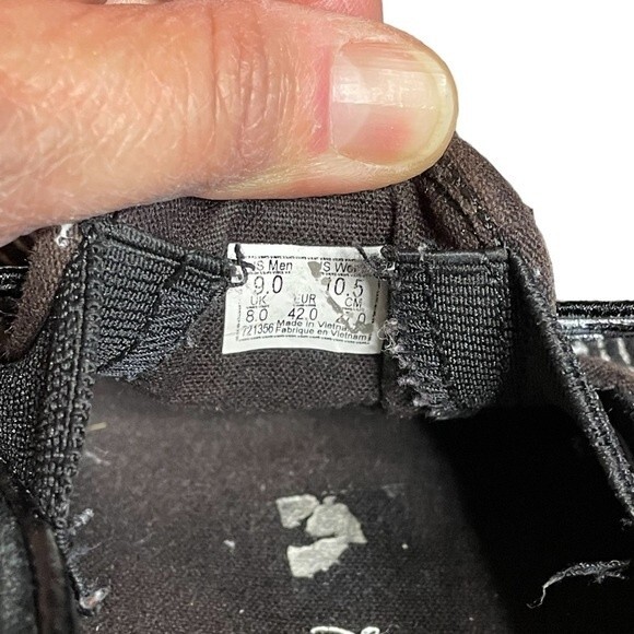 Vans The Nightmare Before Christmas x Classic Slip-On Jack Skellington 9M/10.5W - Picture 8 of 9